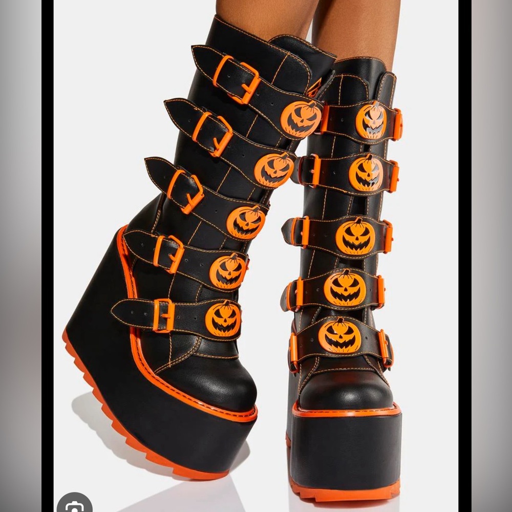 YRU Dune Jack O Lantern Platform Boots - Excellent Condition